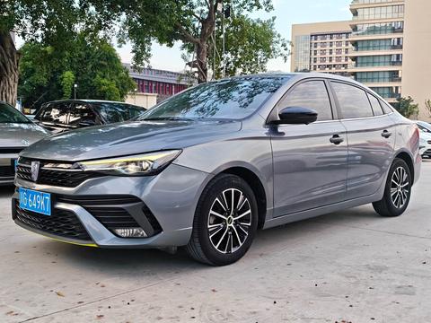 Roewe i5