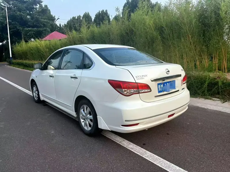 Nissan Sylphy 1.6XE механика продвинутая — фото 4
