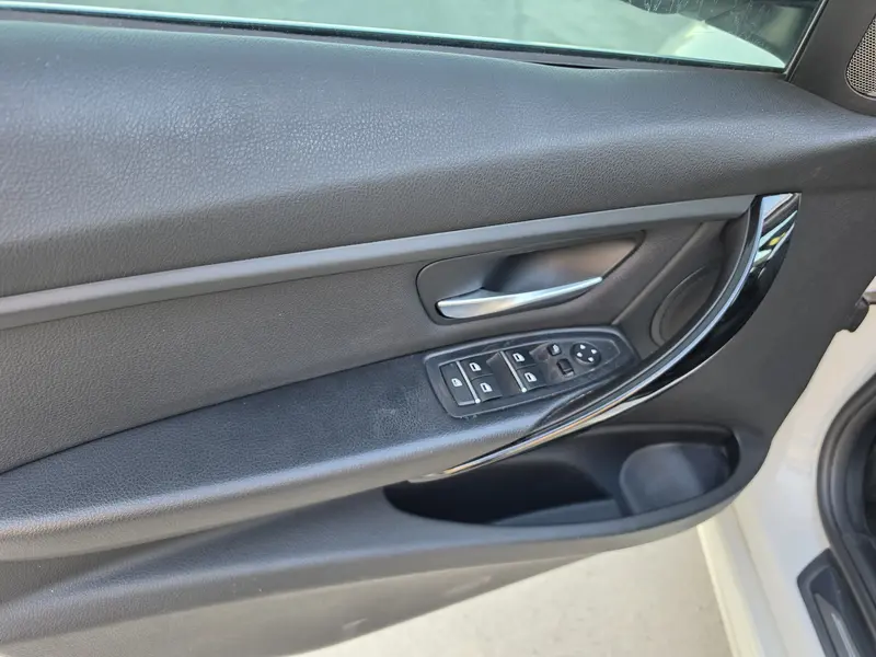 BMW 3 Series — фото 14