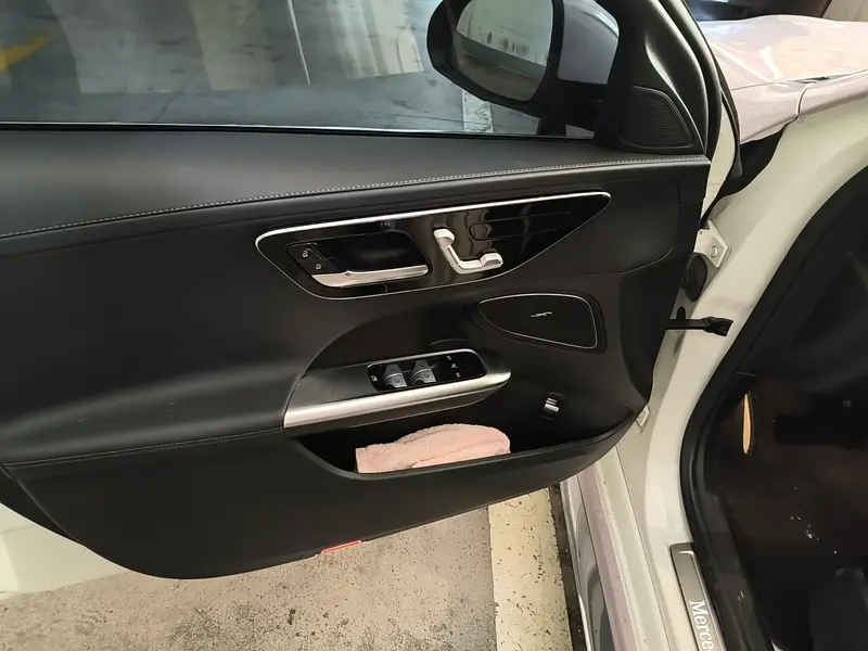 Mercedes-Benz C-Class C 260 L Sport — фото 16