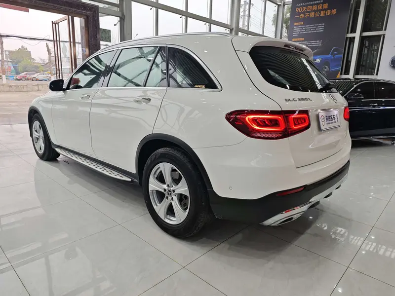 Mercedes-Benz GLC — фото 4