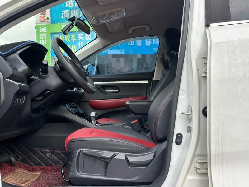 Haval H2s — фото 11
