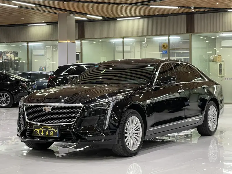Cadillac CT6 — фото 1