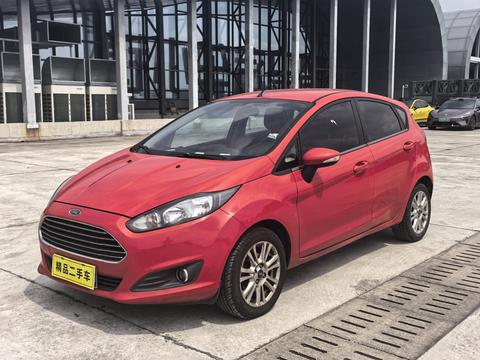 Ford Fiesta 2013 1.5L AT Fashion
