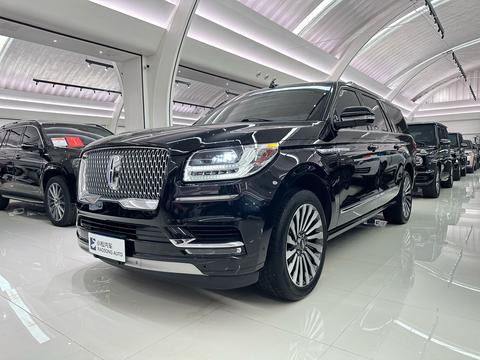 Lincoln Navigator