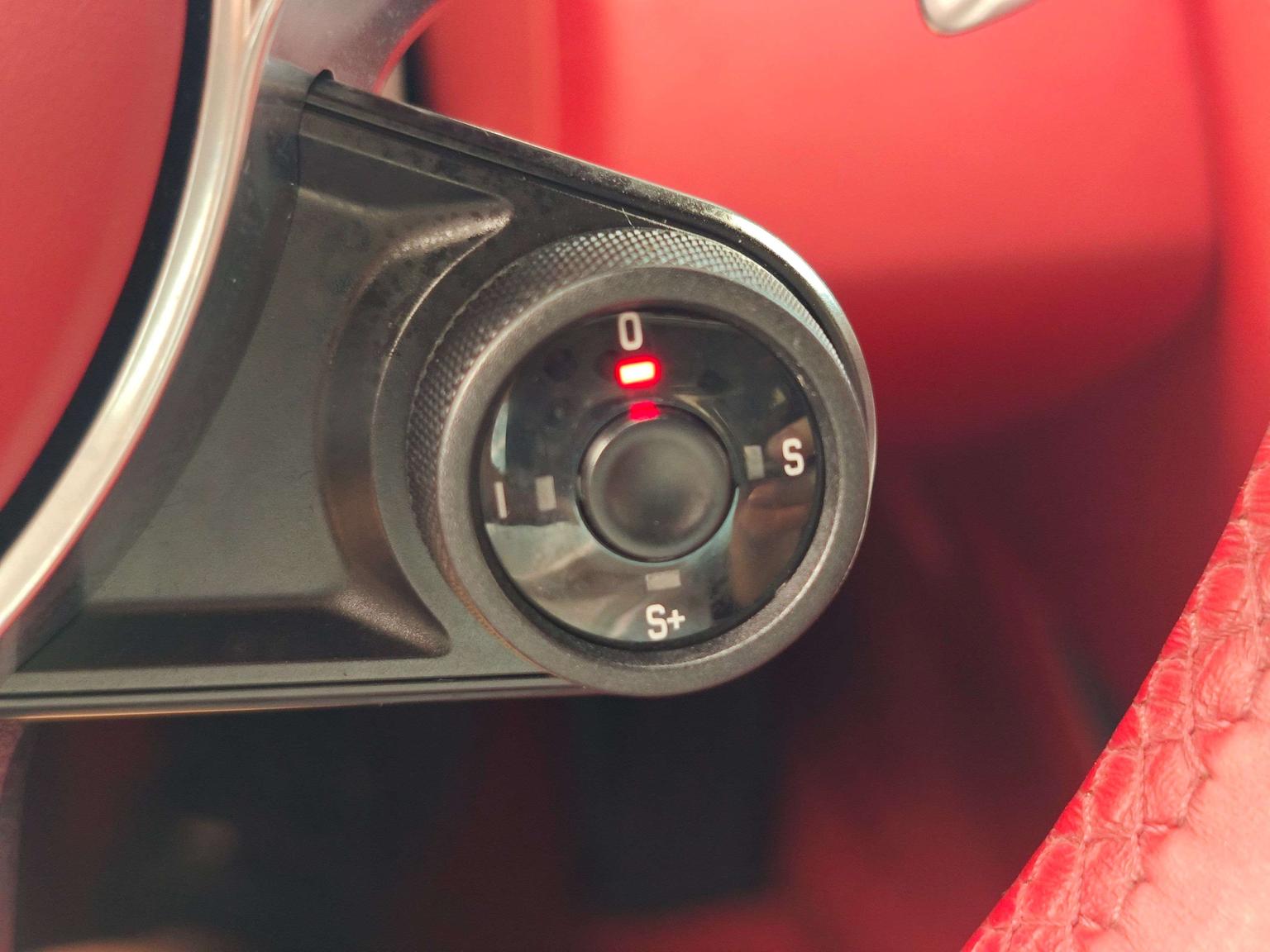Porsche 718 2018 Cayman 2.0T