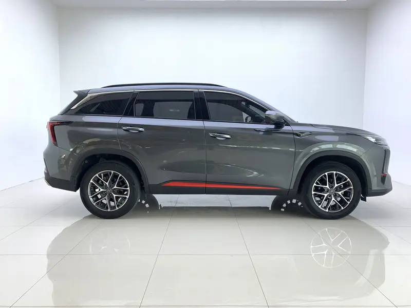 Changan CS75 PLUS — фото 8