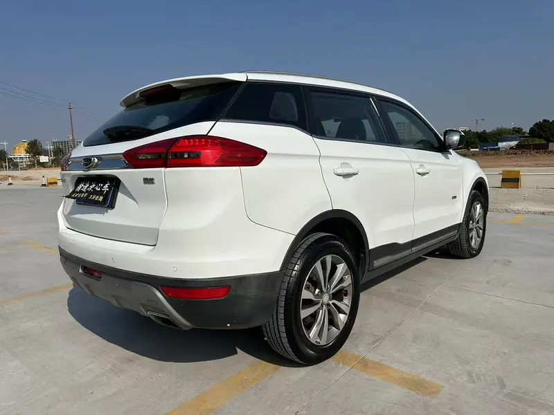 Geely Atlas (Boyue) — фото 7