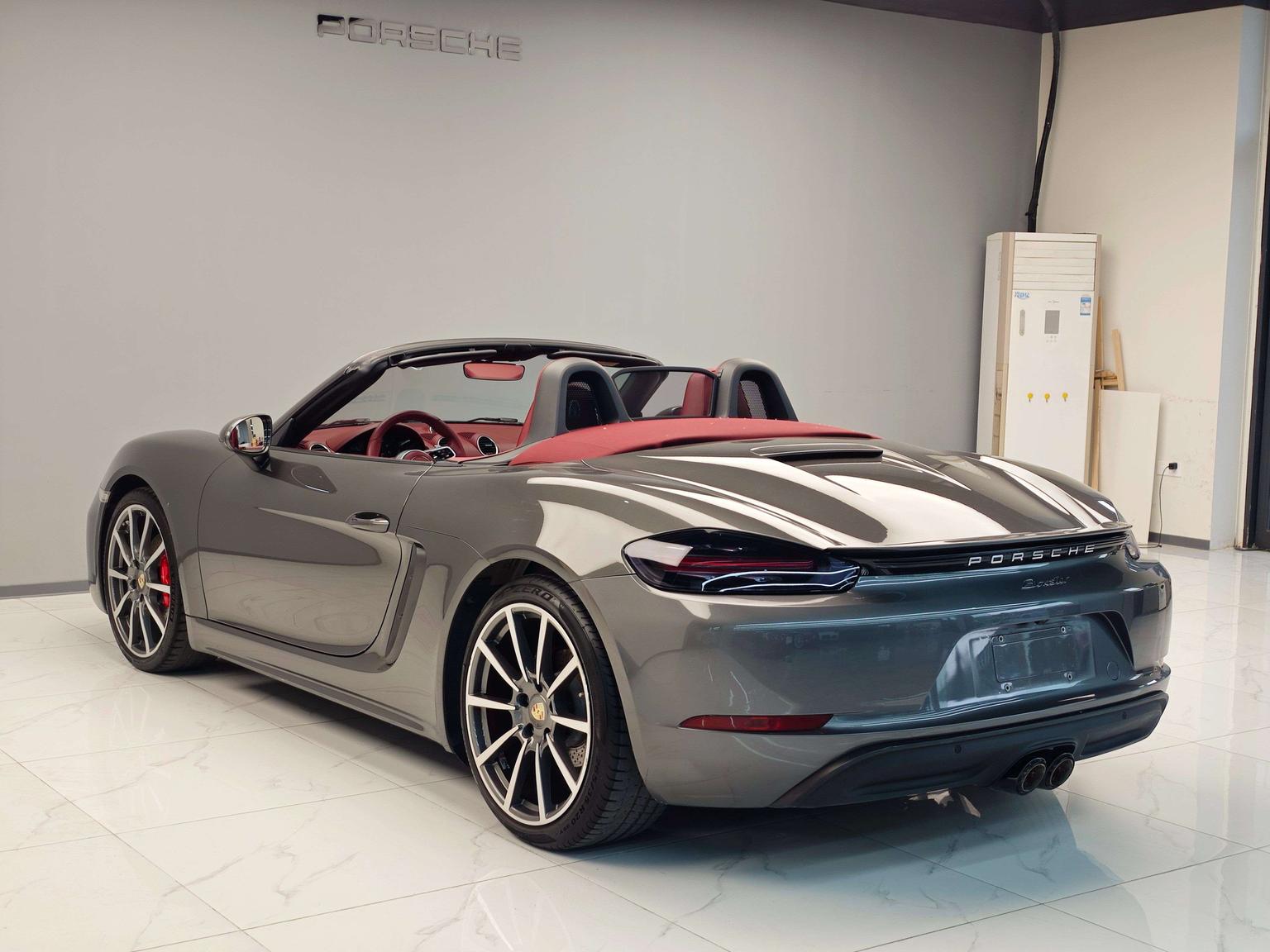 Porsche 718 2020 Boxster 2.0T