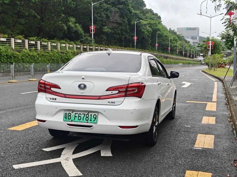 BYD Qin — фото 6