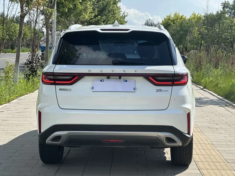 Geely Vision X6 — фото 5