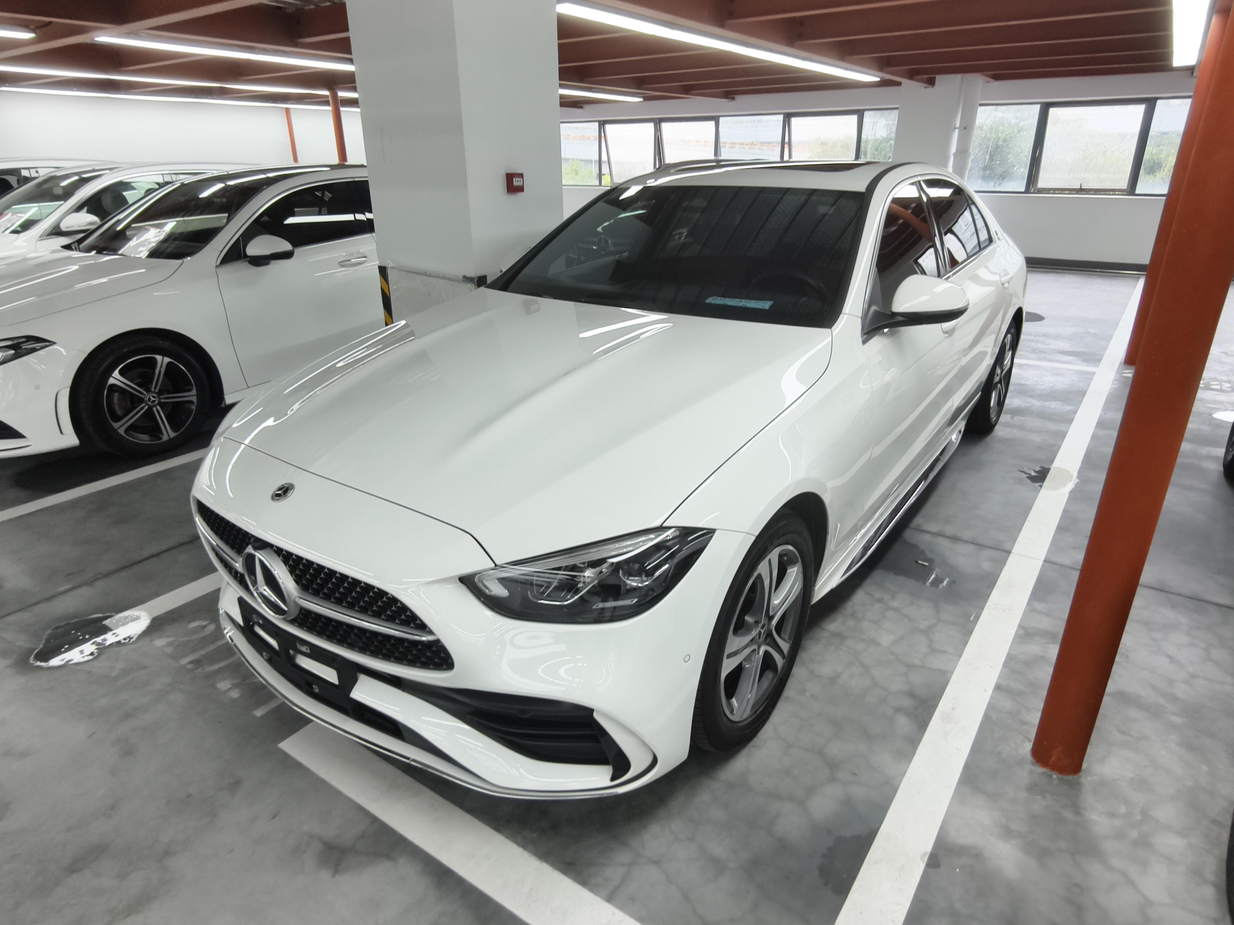 Mercedes-Benz C-Класс 2023 1