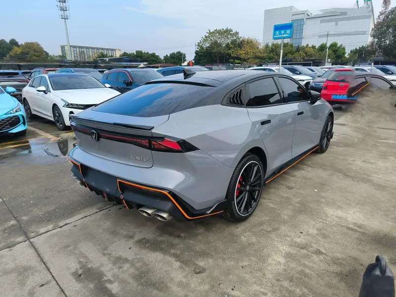 Changan UNI-V — фото 6