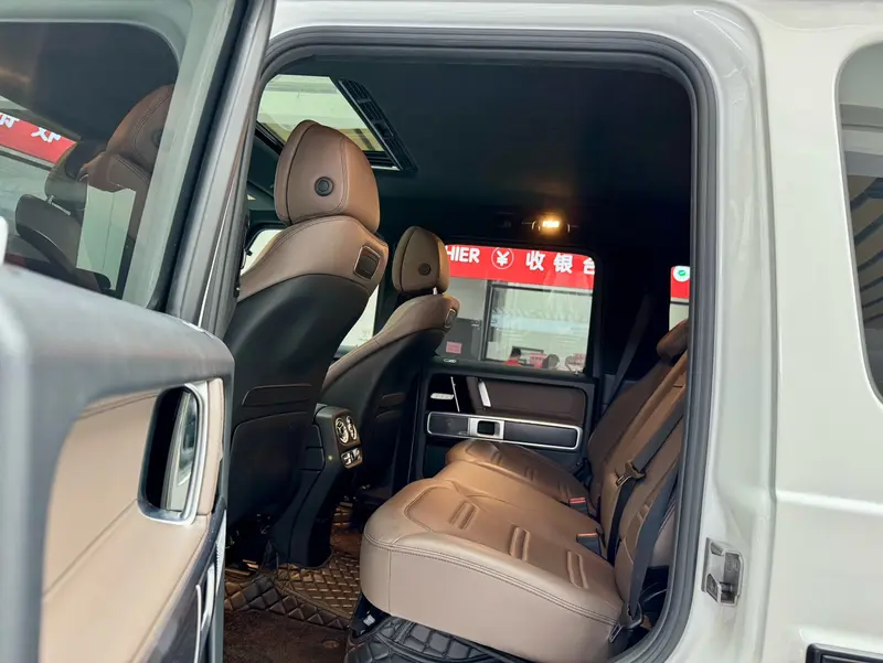 Mercedes-Benz G-Class G 500 — фото 10