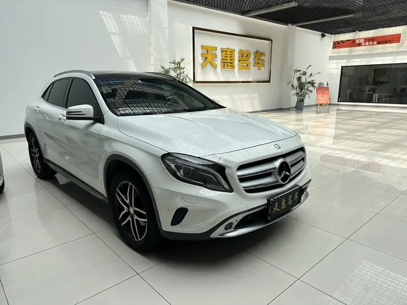 Mercedes-Benz GLA — фото 3