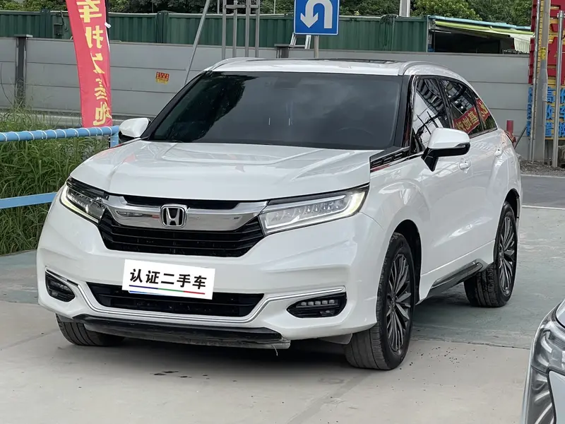 Honda Avancier 370 TURBO 9 AT Premium Plus AWD