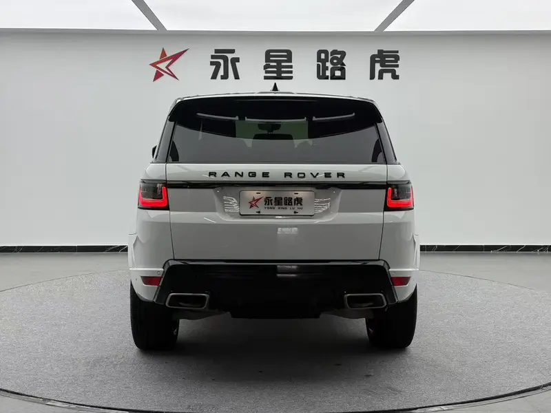 Land Rover Range Rover Sport 3.0 L6 — фото 4