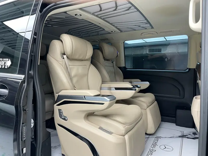 Mercedes-Benz Vito 2.0T элит 7 — фото 9