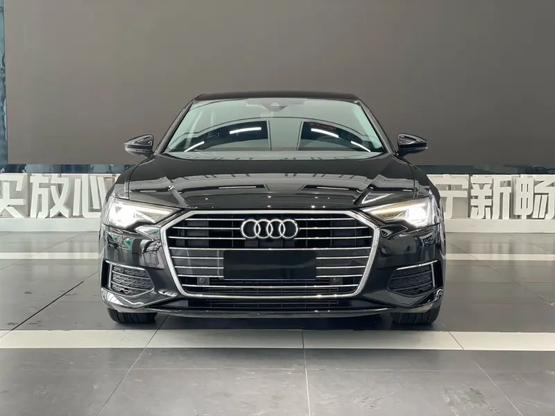 Audi A6L — фото 2