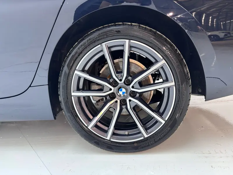 BMW 3 Series — фото 10