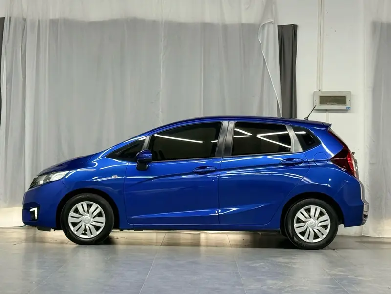Honda Fit — фото 4