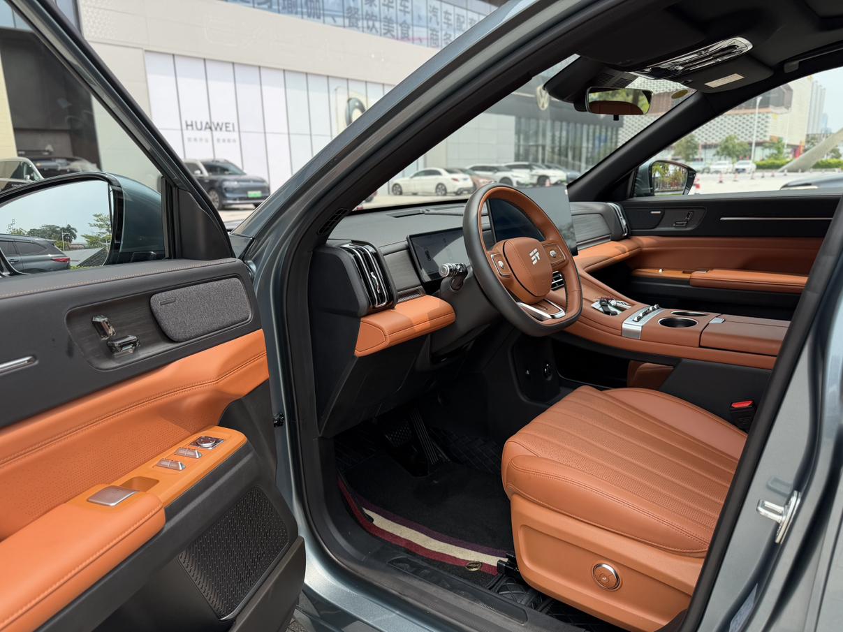 JETOUR X70L 2026 2.0TD 8AT Flagship