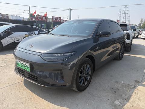 Leapmotor C11