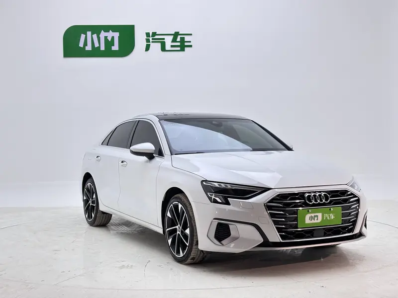 Audi A 3 A 3 L Limousine 35 TFSI — фото 3