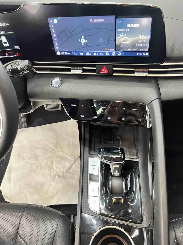 Hyundai Elantra id 4387335 из Китая 19