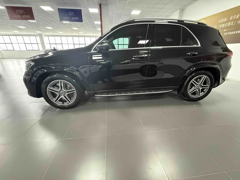 Mercedes-Benz GLE — фото 4