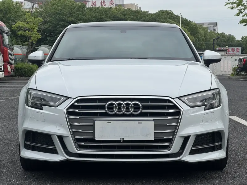 Audi A3 — фото 2