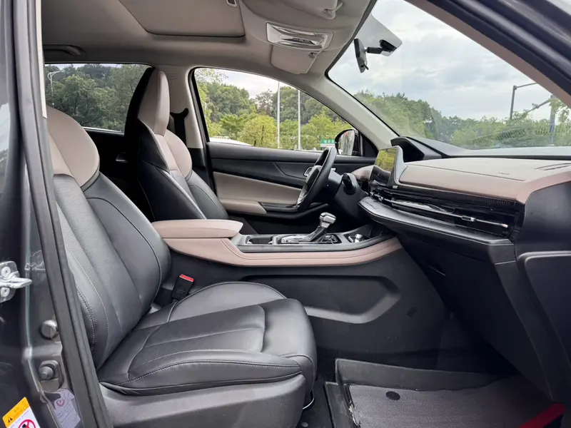 Changan CS55 Plus — фото 10