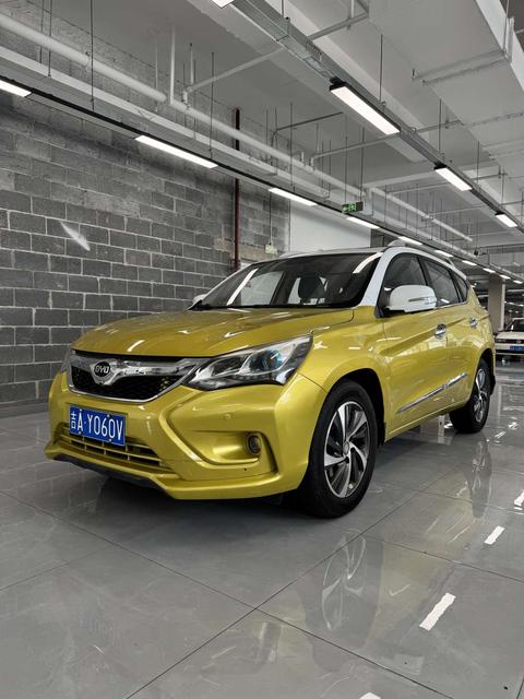 BYD Song