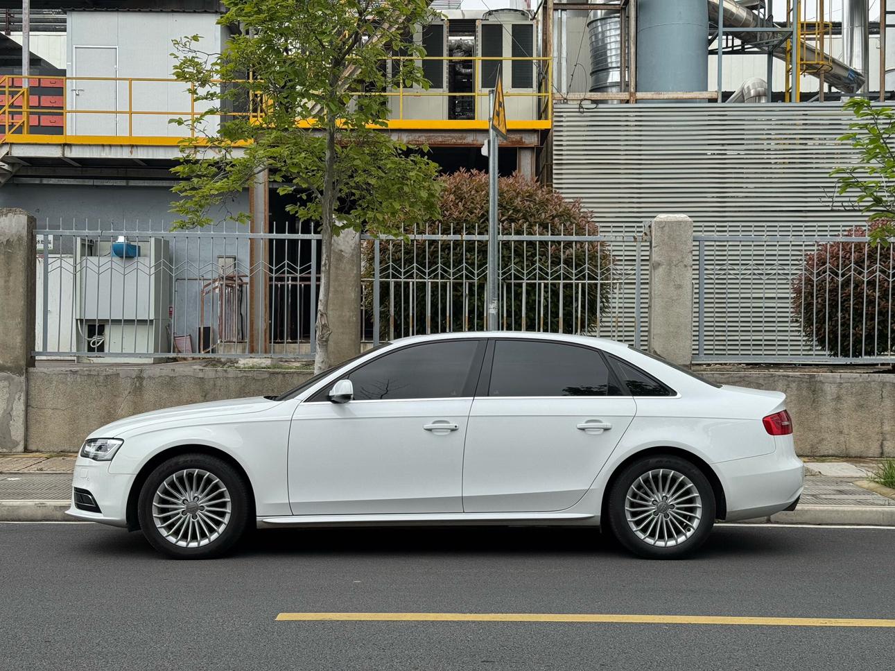 Audi A4L — фотографии объявления, Фото 2
