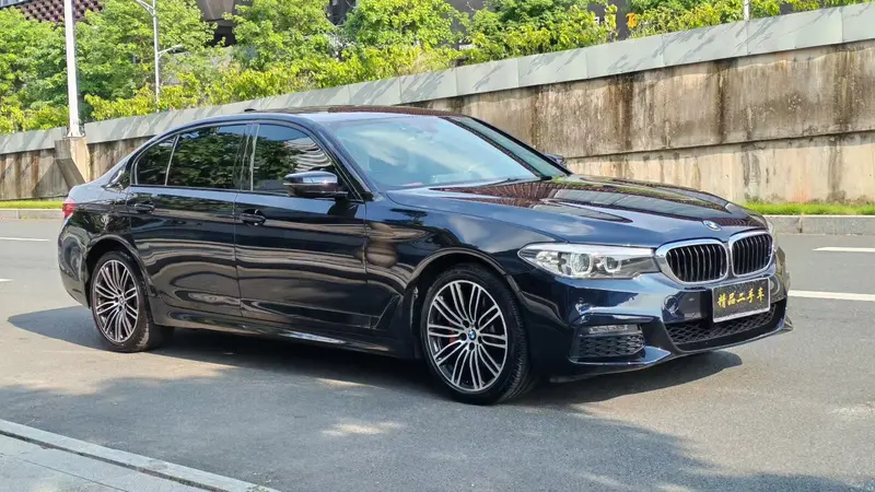 BMW 5 Series — фото 3