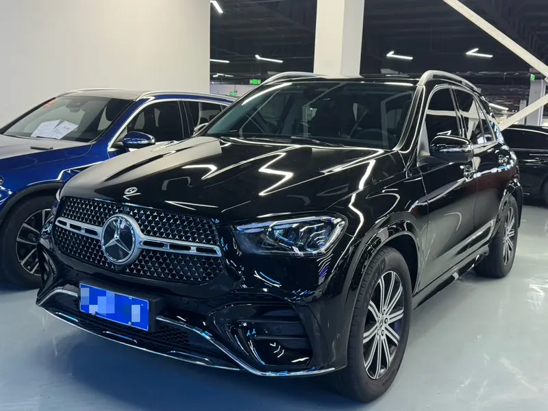 Mercedes-Benz GLE — фото 1