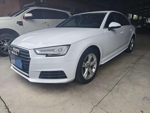 Audi A4L 2017 40 TFSI Fashion