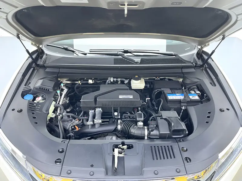 Honda UR-V 240 TURBO 2 WD Luxury VI — фото 12