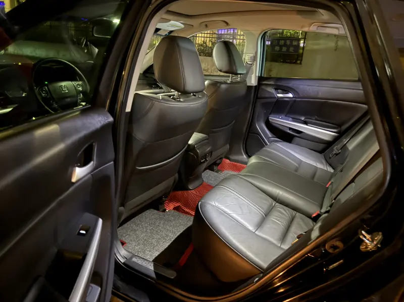 Honda Crosstour 2.4L — фото 10