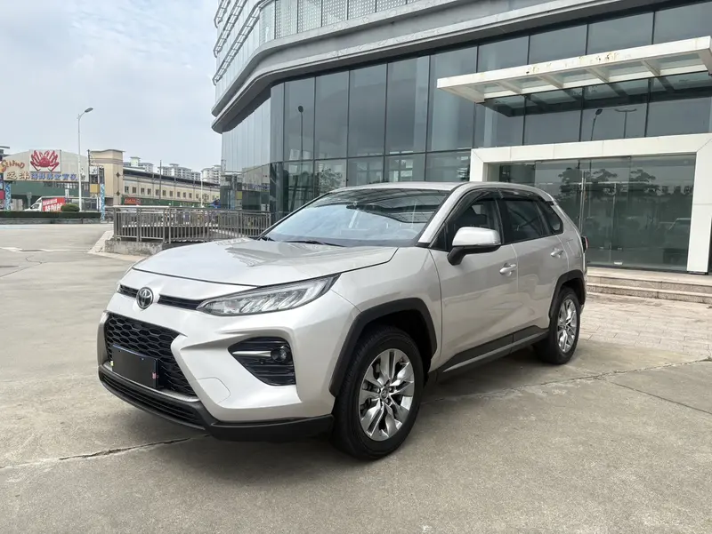 Toyota Wildlander 2.0 L 4 WD Luxury