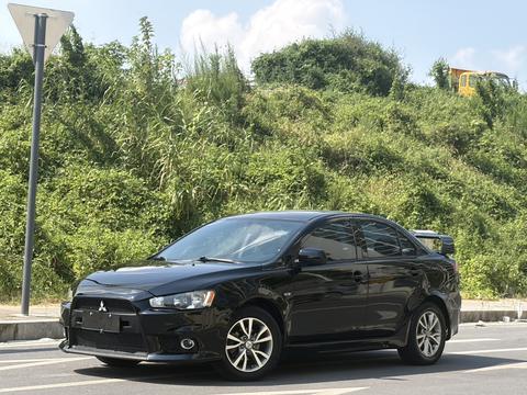 Mitsubishi Lancer EX
