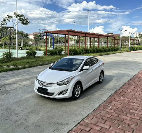 Hyundai Elantra Langdong