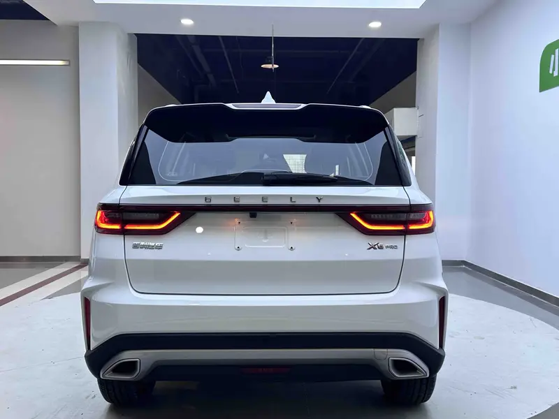 Geely Vision X6 — фото 6