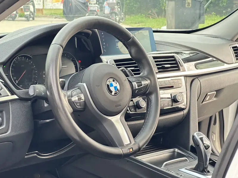 BMW 3 Series — фото 10