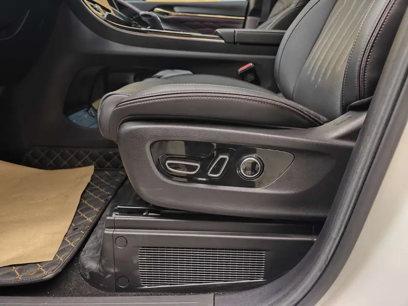 Trumpchi GACTrumpchi M8 — фото 16