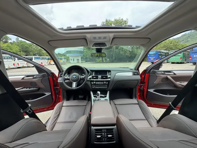 BMW X4 xDrive20i M спорт — фото 9