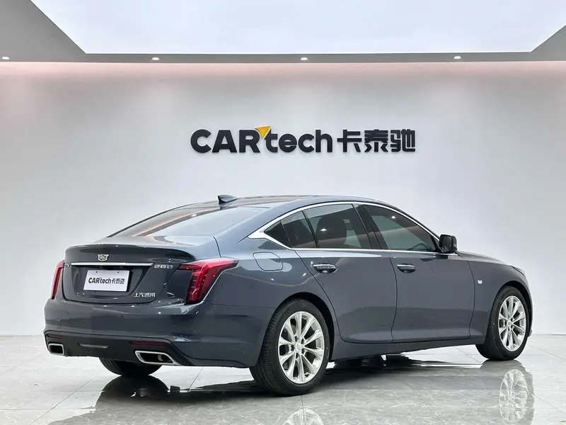 Cadillac CT5 — фото 7
