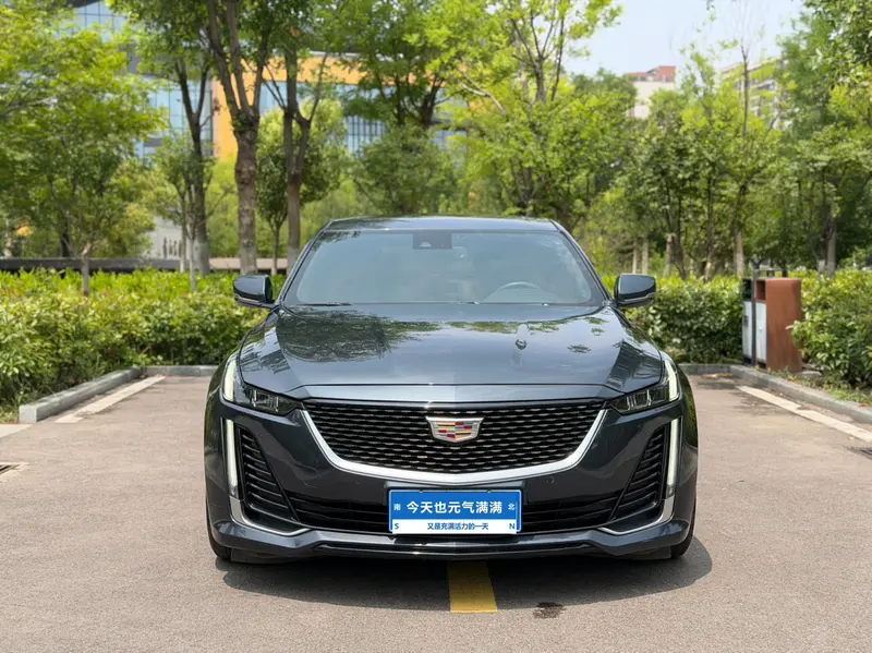 Cadillac CT5 — фото 2