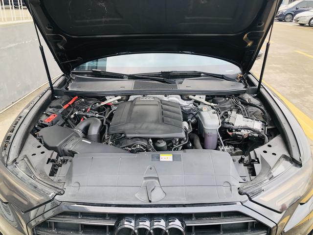 Audi A6L id 4368369 из Китая 17