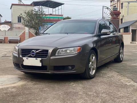 Volvo S80L, 2010 год
